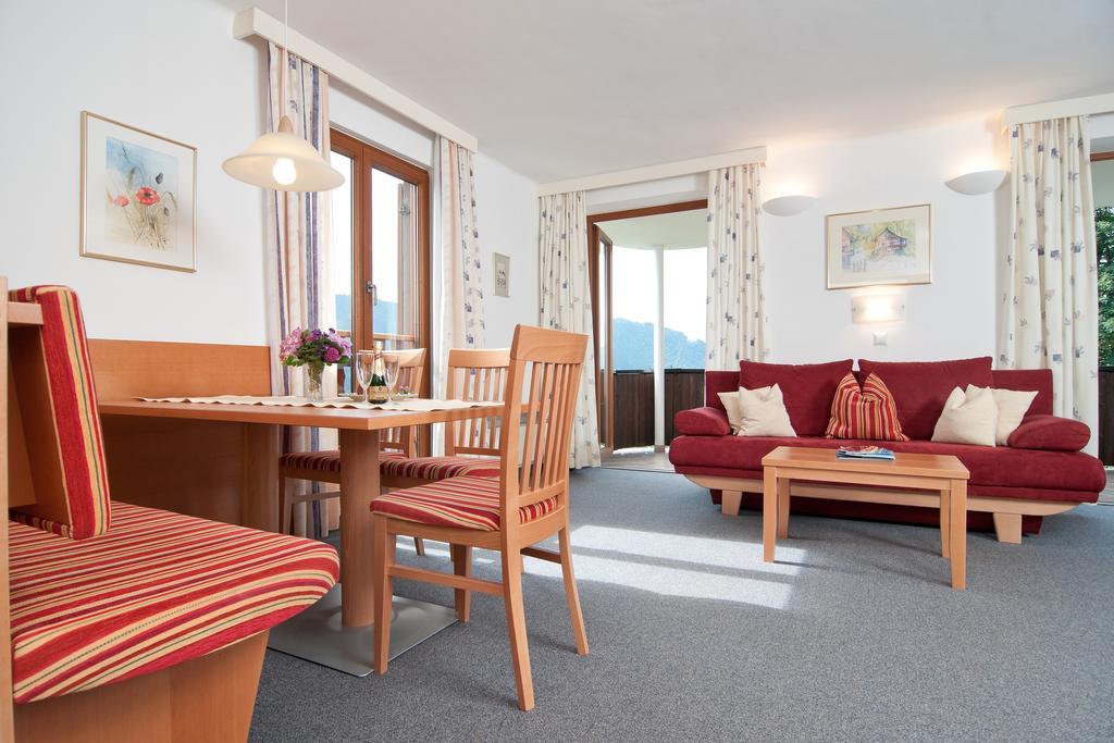 Schuetzenhof Aparthotel Sattendorf Kültér fotó