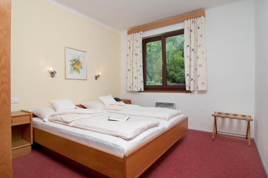 Schuetzenhof Aparthotel Sattendorf Szoba fotó